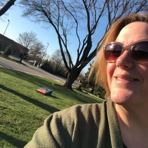 Meet your Posher, Kelly